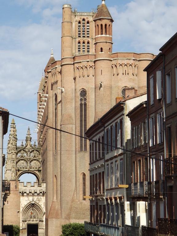 شقة ألبي  في Le Logis De La Cathedrale الغرفة الصورة